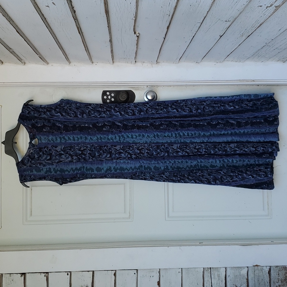 Grapevine Rayon Sleeveless Maxi Dress